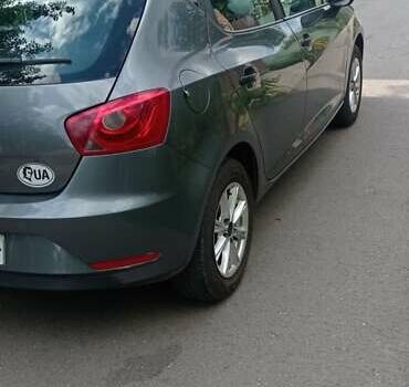 Серый Сеат Ибица, объемом двигателя 1.2 л и пробегом 212 тыс. км за 5000 $, фото 4 на Automoto.ua