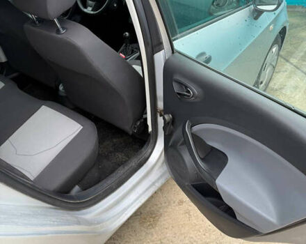 Серый Сеат Ибица, объемом двигателя 1.2 л и пробегом 190 тыс. км за 5000 $, фото 7 на Automoto.ua