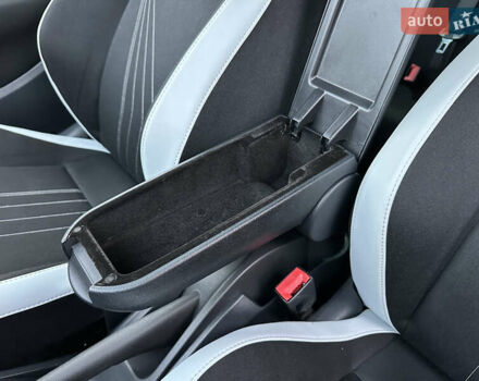 Серый Сеат Ибица, объемом двигателя 1.4 л и пробегом 197 тыс. км за 9999 $, фото 63 на Automoto.ua