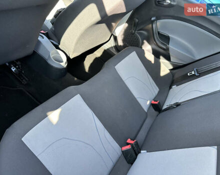 Сірий Сеат Ibiza, об'ємом двигуна 1.2 л та пробігом 134 тис. км за 5700 $, фото 13 на Automoto.ua