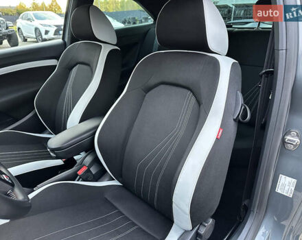 Серый Сеат Ибица, объемом двигателя 1.4 л и пробегом 197 тыс. км за 9999 $, фото 44 на Automoto.ua