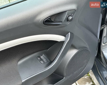 Серый Сеат Ибица, объемом двигателя 1.4 л и пробегом 197 тыс. км за 9999 $, фото 38 на Automoto.ua