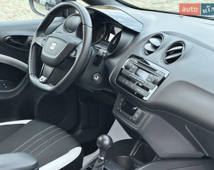 Серый Сеат Ибица, объемом двигателя 1.4 л и пробегом 197 тыс. км за 9999 $, фото 52 на Automoto.ua