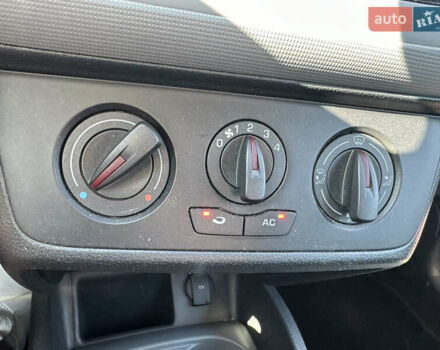 Сірий Сеат Ibiza, об'ємом двигуна 1.2 л та пробігом 134 тис. км за 5700 $, фото 18 на Automoto.ua