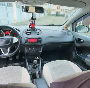 Сірий Сеат Ibiza, об'ємом двигуна 1.2 л та пробігом 255 тис. км за 5400 $, фото 5 на Automoto.ua