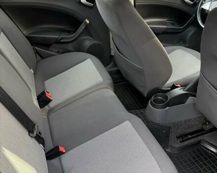 Сірий Сеат Ibiza, об'ємом двигуна 1.39 л та пробігом 190 тис. км за 5300 $, фото 5 на Automoto.ua