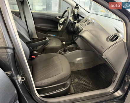 Серый Сеат Ибица, объемом двигателя 1.2 л и пробегом 366 тыс. км за 3150 $, фото 15 на Automoto.ua