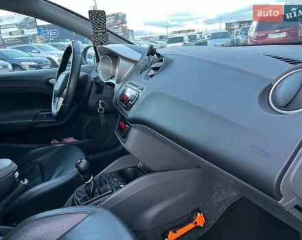 Сірий Сеат Ibiza, об'ємом двигуна 1.2 л та пробігом 210 тис. км за 6180 $, фото 37 на Automoto.ua
