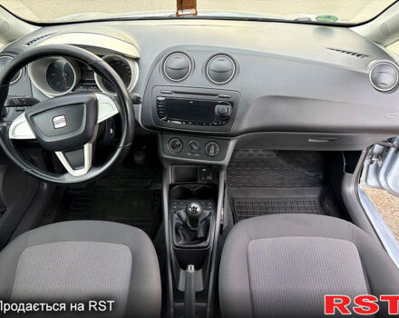 Серый Сеат Ибица, объемом двигателя 1.2 л и пробегом 186 тыс. км за 5600 $, фото 4 на Automoto.ua