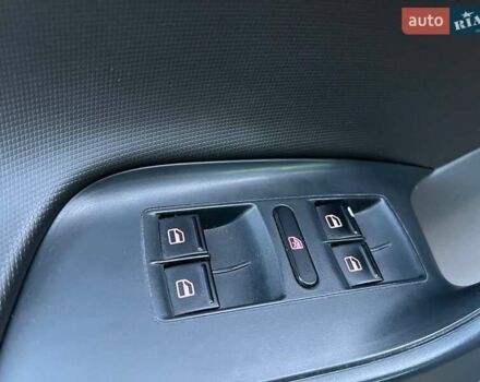Сірий Сеат Ibiza, об'ємом двигуна 1.2 л та пробігом 210 тис. км за 6180 $, фото 15 на Automoto.ua