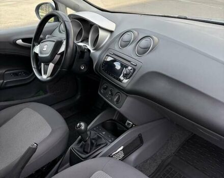 Сірий Сеат Ibiza, об'ємом двигуна 1.39 л та пробігом 190 тис. км за 5300 $, фото 8 на Automoto.ua