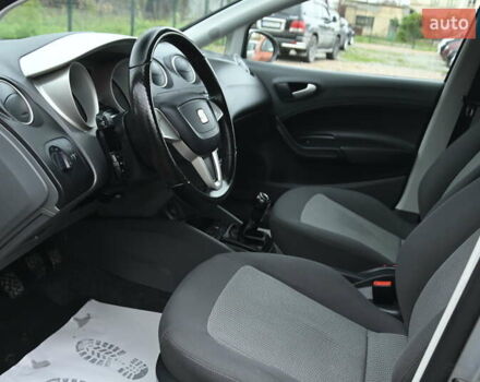 Серый Сеат Ибица, объемом двигателя 1.6 л и пробегом 176 тыс. км за 6999 $, фото 19 на Automoto.ua