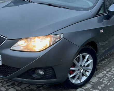 Серый Сеат Ибица, объемом двигателя 1.2 л и пробегом 251 тыс. км за 5300 $, фото 1 на Automoto.ua