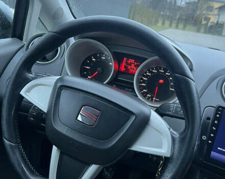 Серый Сеат Ибица, объемом двигателя 1.2 л и пробегом 251 тыс. км за 5300 $, фото 3 на Automoto.ua