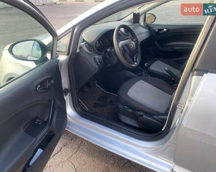 Серый Сеат Ибица, объемом двигателя 1.2 л и пробегом 305 тыс. км за 7100 $, фото 6 на Automoto.ua