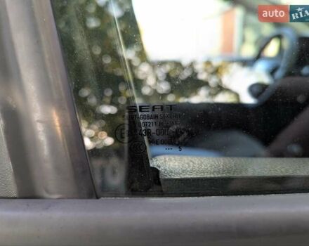 Сеат Ibiza 2015 у Харкові на Automoto.ua Сірий Сеат Ibiza, об'ємом двигуна 1.6 л та пробігом 178 тис. км за 8200 $, фото 17 на Automoto.ua