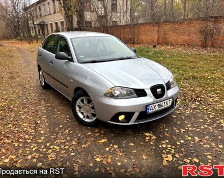 Серый Сеат Ибица, объемом двигателя 1.4 л и пробегом 202 тыс. км за 4000 $, фото 1 на Automoto.ua