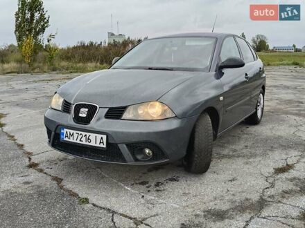 Сеат Ибица 2008 в Андрушевке на Automoto.ua Серый Сеат Ибица, объемом двигателя 1.2 л и пробегом 240 тыс. км за 3200 $, фото 1 на Automoto.ua