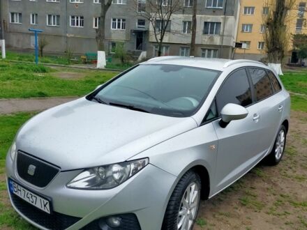 Сеат Ibiza 2012 у Одесі на Automoto.ua Сірий Сеат Ibiza, об'ємом двигуна 1.2 л та пробігом 285 тис. км за 4700 $, фото 1 на Automoto.ua