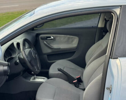 Синий Сеат Ибица, объемом двигателя 1.4 л и пробегом 180 тыс. км за 3999 $, фото 7 на Automoto.ua