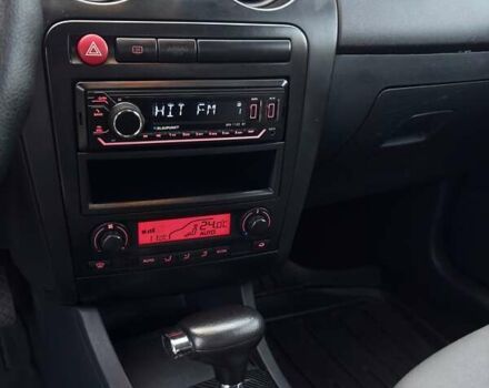 Сеат Ibiza 2004 у Києві на Automoto.ua Синій Сеат Ibiza, об'ємом двигуна 1.4 л та пробігом 187 тис. км за 4500 $, фото 31 на Automoto.ua