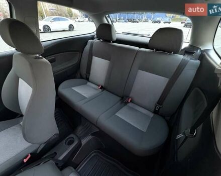 Сеат Ibiza 2004 у Києві на Automoto.ua Синій Сеат Ibiza, об'ємом двигуна 1.4 л та пробігом 187 тис. км за 4500 $, фото 18 на Automoto.ua