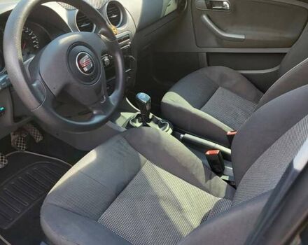 Синий Сеат Ибица, объемом двигателя 1.39 л и пробегом 178 тыс. км за 3600 $, фото 2 на Automoto.ua