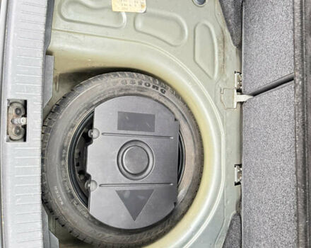 Синий Сеат Ибица, объемом двигателя 1.39 л и пробегом 281 тыс. км за 2700 $, фото 25 на Automoto.ua