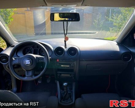 Синій Сеат Ibiza, об'ємом двигуна 1.2 л та пробігом 0 тис. км за 2800 $, фото 3 на Automoto.ua