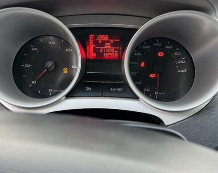 Синий Сеат Ибица, объемом двигателя 1.2 л и пробегом 219 тыс. км за 4400 $, фото 28 на Automoto.ua