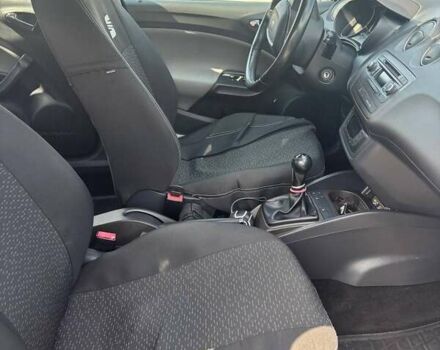 Синій Сеат Ibiza, об'ємом двигуна 1.39 л та пробігом 207 тис. км за 6000 $, фото 3 на Automoto.ua