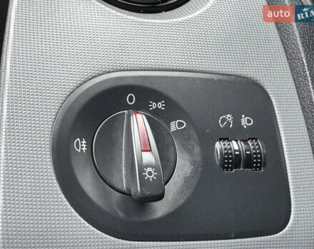 Синий Сеат Ибица, объемом двигателя 1.2 л и пробегом 194 тыс. км за 5950 $, фото 103 на Automoto.ua