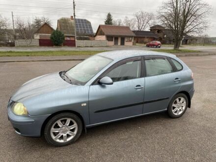 Синий Сеат Ибица, объемом двигателя 1.4 л и пробегом 235 тыс. км за 4350 $, фото 1 на Automoto.ua