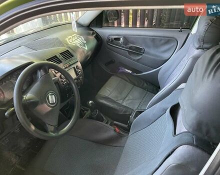 Зеленый Сеат Ибица, объемом двигателя 1.39 л и пробегом 290 тыс. км за 1500 $, фото 1 на Automoto.ua