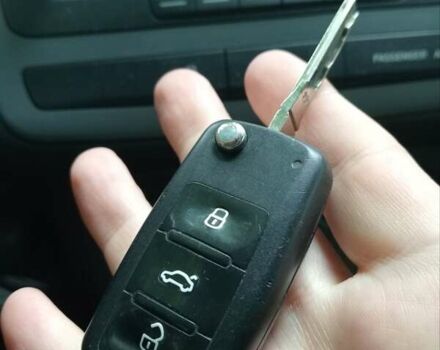 Сеат Ибица 2013 в Киеве на Automoto.ua Зеленый Сеат Ибица, объемом двигателя 1.39 л и пробегом 154 тыс. км за 6100 $, фото 12 на Automoto.ua
