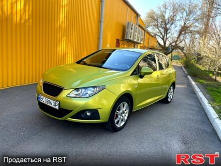 Сеат Ибица 2009 в Кропивницком (Кировограде) на Automoto.ua Зеленый Сеат Ибица, объемом двигателя 1.4 л и пробегом 271 тыс. км за 4999 $, фото 1 на Automoto.ua