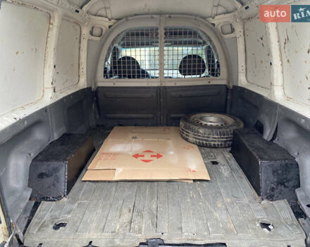 Белый Сеат Инка, объемом двигателя 1.9 л и пробегом 200 тыс. км за 1800 $, фото 3 на Automoto.ua