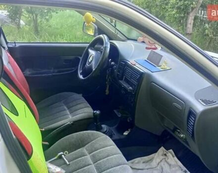 Білий Сеат Inca, об'ємом двигуна 1.4 л та пробігом 250 тис. км за 2500 $, фото 5 на Automoto.ua