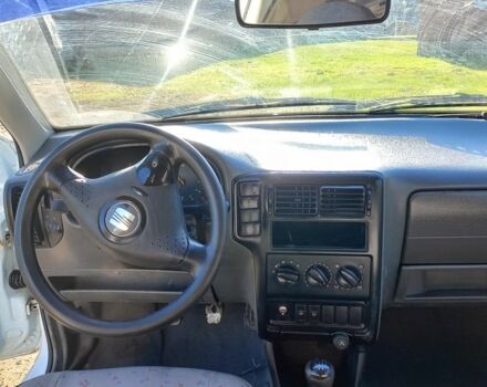 Белый Сеат Инка, объемом двигателя 1.9 л и пробегом 180 тыс. км за 2000 $, фото 6 на Automoto.ua