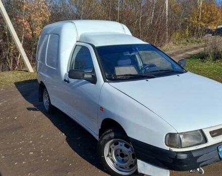 Белый Сеат Инка, объемом двигателя 1.9 л и пробегом 180 тыс. км за 2000 $, фото 2 на Automoto.ua