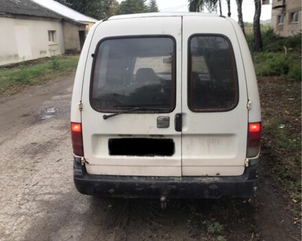 Белый Сеат Инка, объемом двигателя 1.9 л и пробегом 300 тыс. км за 1900 $, фото 3 на Automoto.ua