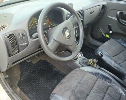 Белый Сеат Инка, объемом двигателя 1.9 л и пробегом 300 тыс. км за 1700 $, фото 8 на Automoto.ua