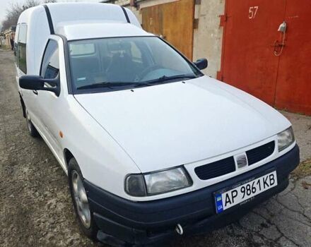 Белый Сеат Инка, объемом двигателя 1.9 л и пробегом 300 тыс. км за 1700 $, фото 1 на Automoto.ua