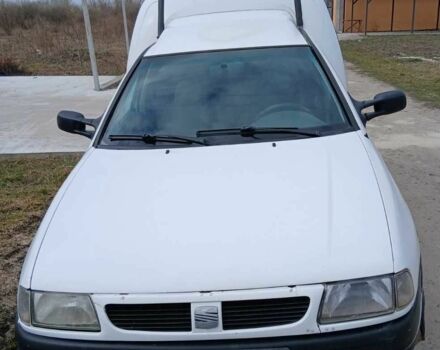 Белый Сеат Инка, объемом двигателя 1.9 л и пробегом 200 тыс. км за 2500 $, фото 2 на Automoto.ua