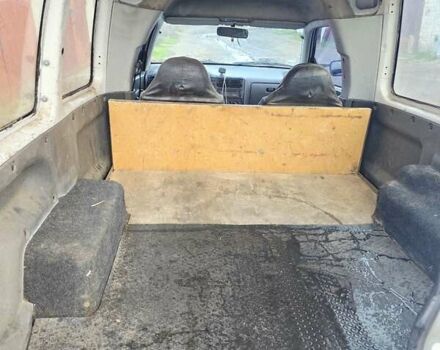 Белый Сеат Инка, объемом двигателя 1.9 л и пробегом 300 тыс. км за 1700 $, фото 11 на Automoto.ua