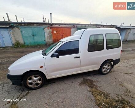 Белый Сеат Инка, объемом двигателя 1.9 л и пробегом 300 тыс. км за 1700 $, фото 5 на Automoto.ua