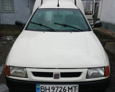 Белый Сеат Инка, объемом двигателя 2 л и пробегом 257 тыс. км за 2365 $, фото 1 на Automoto.ua