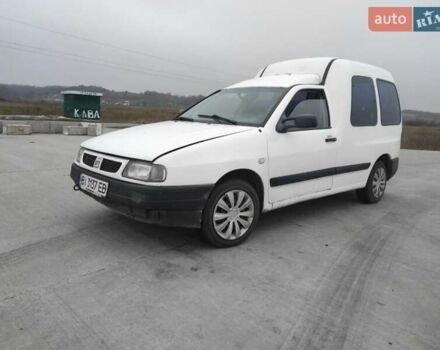 Білий Сеат Inca, об'ємом двигуна 1.4 л та пробігом 240 тис. км за 1930 $, фото 1 на Automoto.ua