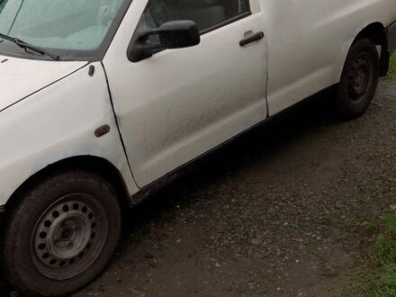 Белый Сеат Инка, объемом двигателя 1.9 л и пробегом 130 тыс. км за 1500 $, фото 1 на Automoto.ua