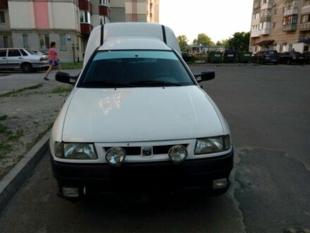 Білий Сеат Inca, об'ємом двигуна 1.9 л та пробігом 99 тис. км за 2700 $, фото 1 на Automoto.ua